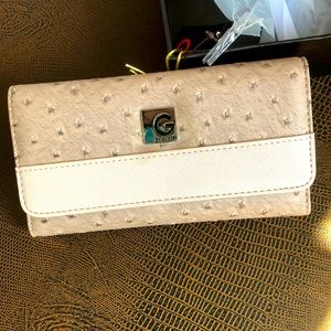 Guess mauve wallet